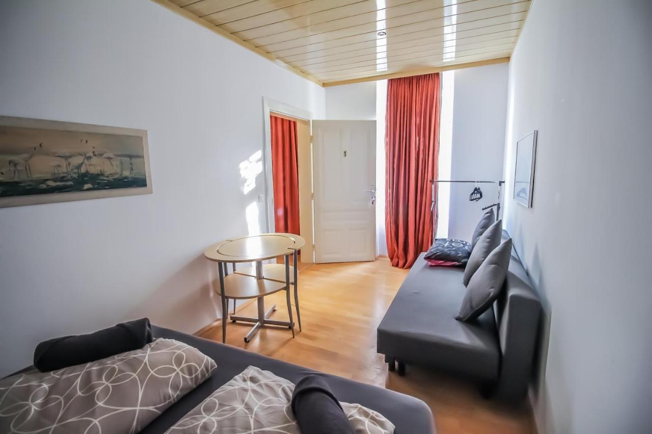 Private Room In Shared Apartment Pr6 Vienne Extérieur photo